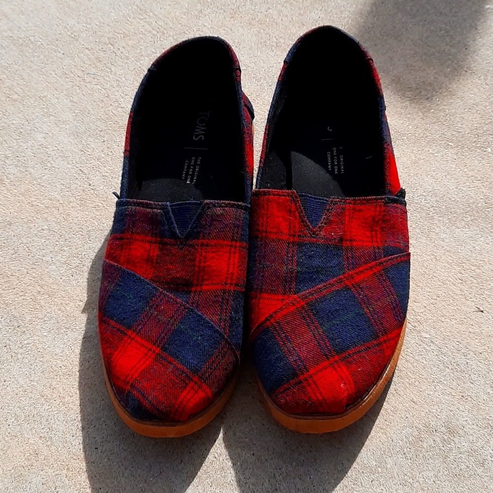 Toms Plaid